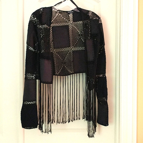 bebe cropped crochet cardi- jacket - Picture 1 of 5